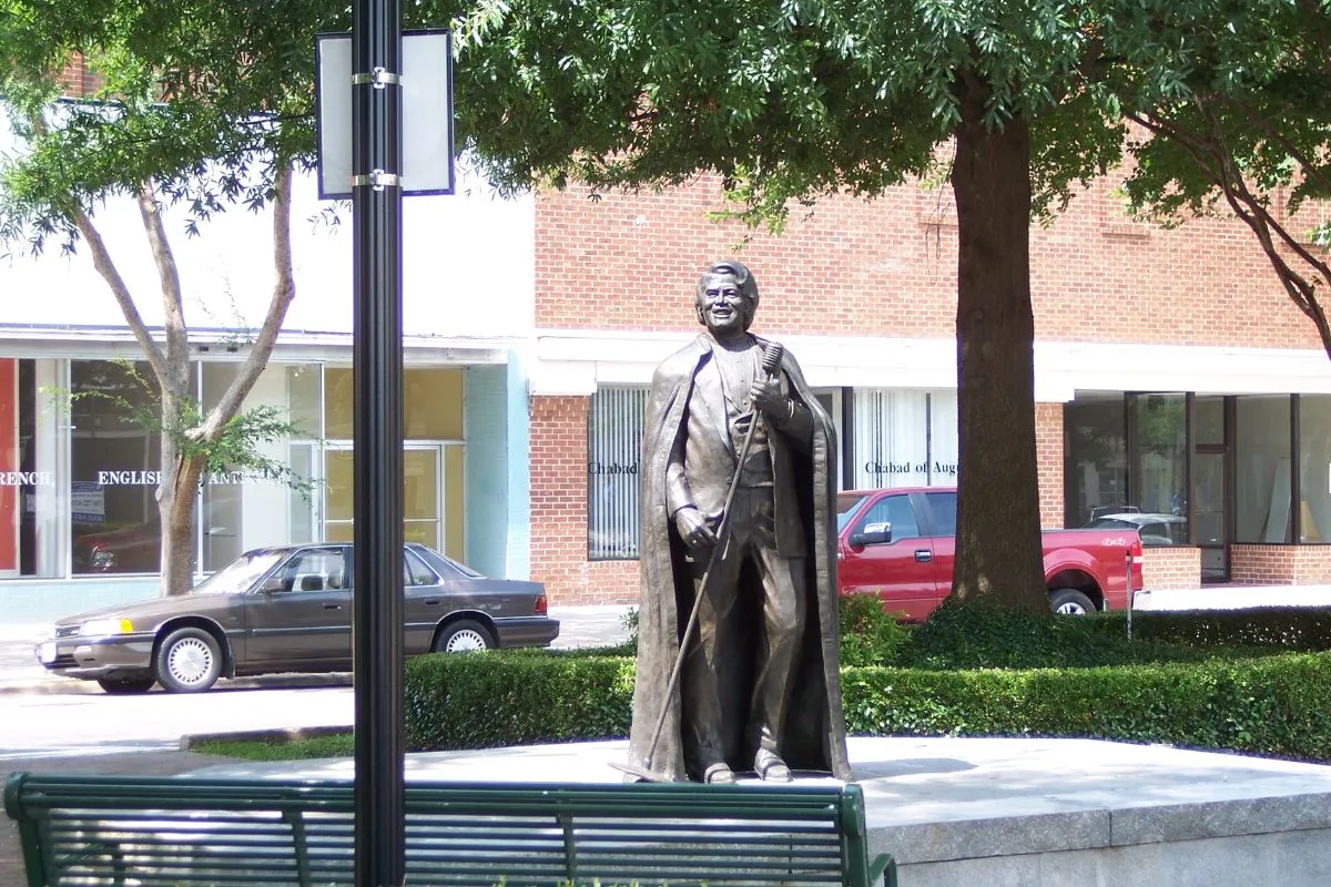 James Brown Statue