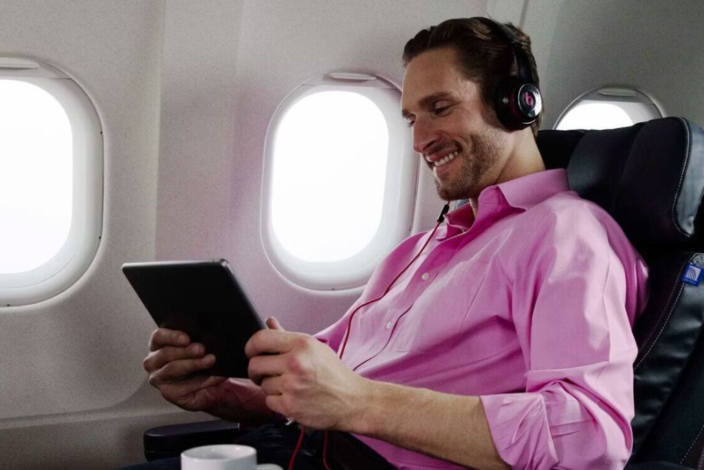 Can You Use Bluetooth Headphones on a Plane